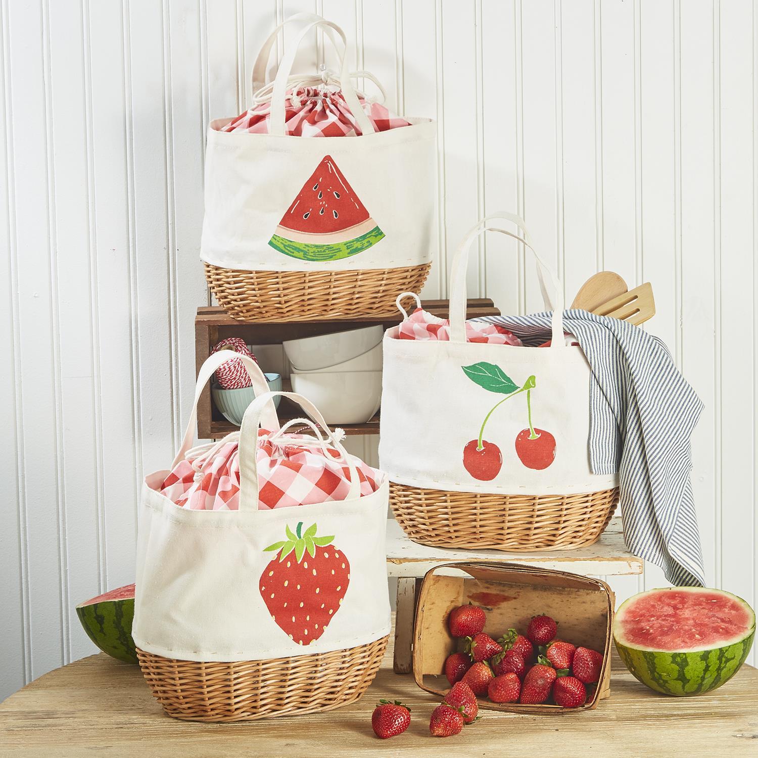 Basket Bag with Fruit